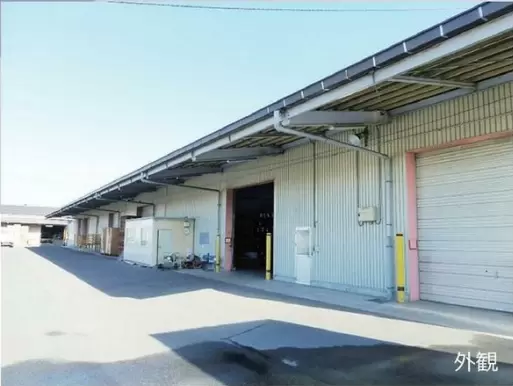 埼玉県日高市新堀新田の倉庫